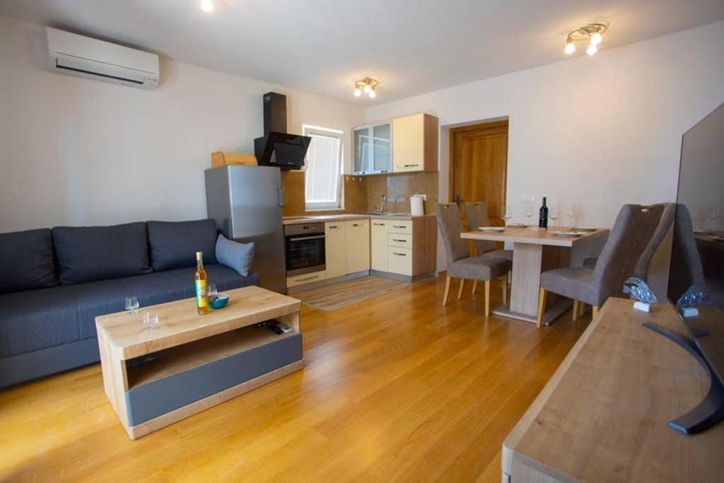 Apartments Vladimir #3 马卡尔斯卡 外观 照片