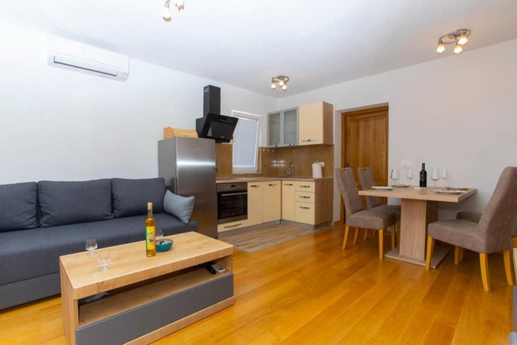 Apartments Vladimir #3 马卡尔斯卡 外观 照片
